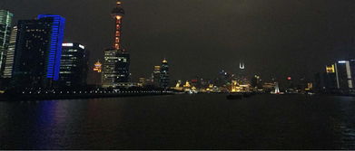 上海夜景门票预订服务：一场杂乱又迷人的冒险